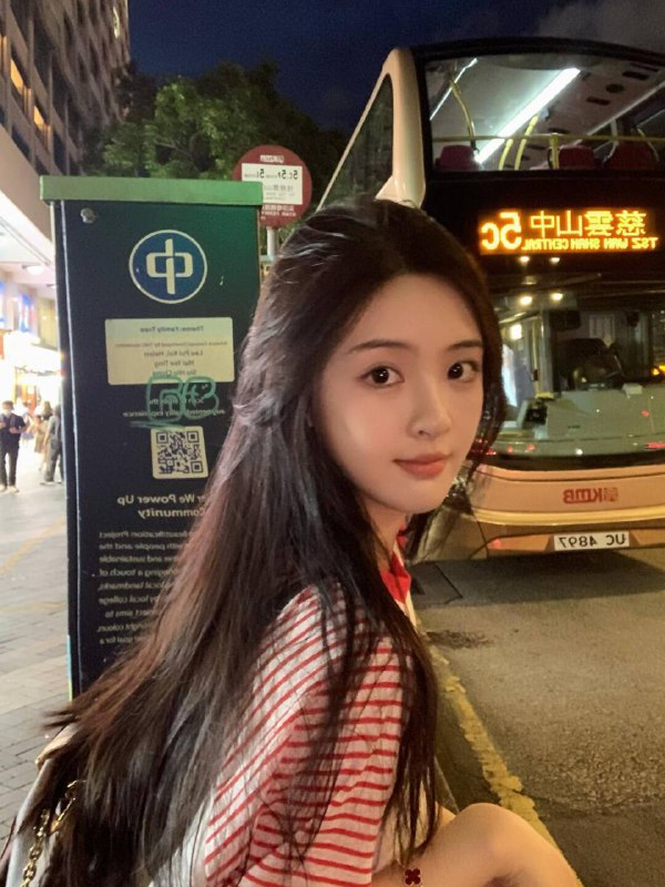 #香港约炮#香港兼职#香港少妇#香港嫩妹#香港小妹#香港上门——————————————#香港小杜外围🔰极搜担保香港🇭🇰05年白小纯 皮肤白皙纯天然 無整容 学生款168 C 娇小款  体重90下单客服👉@AnnaGJ168bot