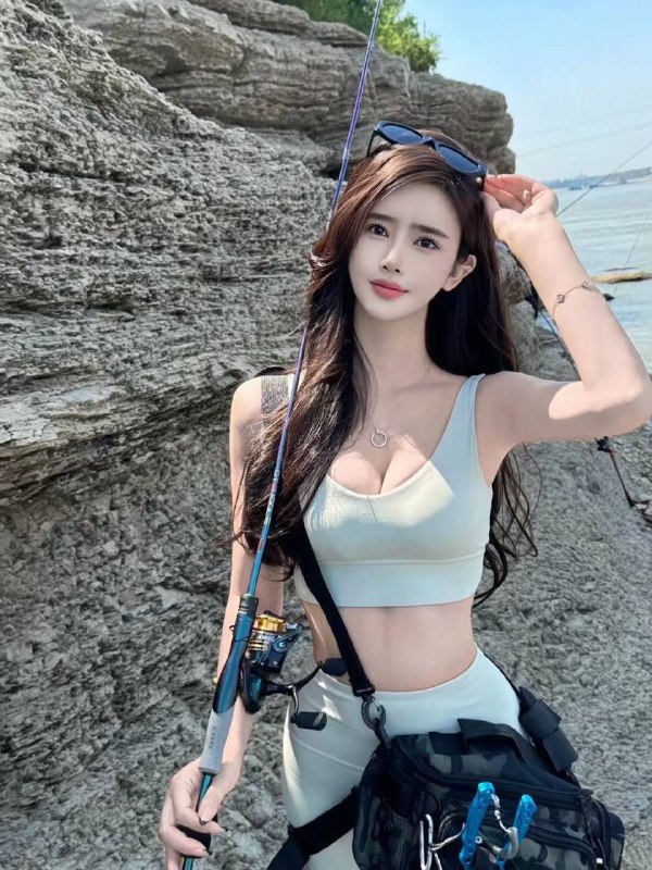 #广州修车#广州少女#广州高端#广州约炮#广州美女#广州上门——————————————#广州小杜外围🔰极搜担保#广州阿力♈🦜猫咪 山东人175 E真实大奶人间尤物 气质御姐风 主播网红猫咪的任务 就是一直很爱主人😘纯天然首开00碧玺选手温柔有耐心脾气好待客如男友转运神器上下粉一线天小馒头 极品嫩穴筷子腿#硬5#猫咪下单客服👉@AnnaGJ168bot