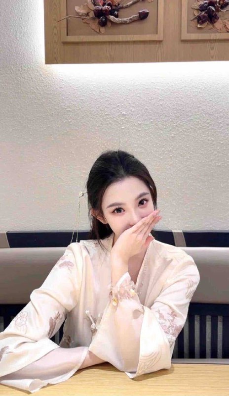 #贵阳少妇#贵阳少女#贵阳女神#贵阳约炮#贵阳学生#贵阳上门——————————————#贵阳小杜外围🔰极搜担保#贵阳❤️172D极品气质御姐🉑🐍吻 69🔆兼职模特 健身达人🔆素质高三观正 气质大方 谈吐得体🔆原装O整明星脸 兼职模特演员🔆修长美腿前凸后翘S身材可炸街🔆极敏感体质🉑️纯🉑️御🔆真人真照真视频 好评💯非诚勿扰！下单客服👉@AnnaGJ168bot