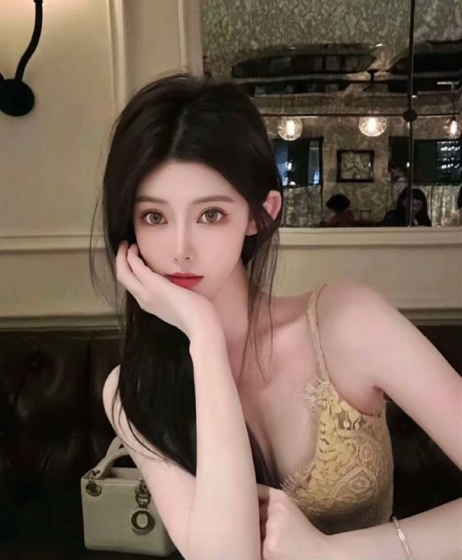 #鄂尔多斯包夜#鄂尔多斯线下#鄂尔多斯外出#鄂尔多斯嫩妹#鄂尔多斯小妹#鄂尔多斯上门——————————————#鄂尔多斯小杜外围🔰极搜担保Height身高/净166Weight体重/88Bust🐻围/CAge年龄/02Occupation职业兼职/平面模特，某音娱乐主播提示:皮肤特别好，全身原装，无纹身提示:身材火辣，陪伴有面，贴身秘书提示:漫游🐻推 丝袜 情趣衣服都🉑尝试下单客服👉@AnnaGJ168bot