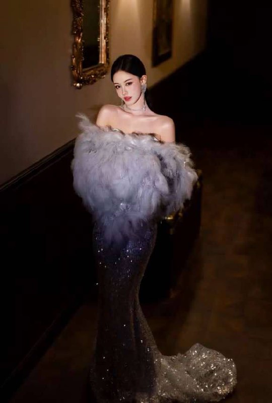 #鄂尔多斯包夜#鄂尔多斯线下#鄂尔多斯外出#鄂尔多斯嫩妹#鄂尔多斯小妹#鄂尔多斯上门——————————————#鄂尔多斯小杜外围🔰极搜担保七七Height身高/169Weight体重/98Bust🐻围/CAge年龄/02提示:皮肤白皙水嫩，乖巧懂事 配合的高提示:身材火辣，陪伴有面，贴身秘书提示:漫游🐻推 丝袜 情趣衣服都🉑尝试下单客服👉@AnnaGJ168bot