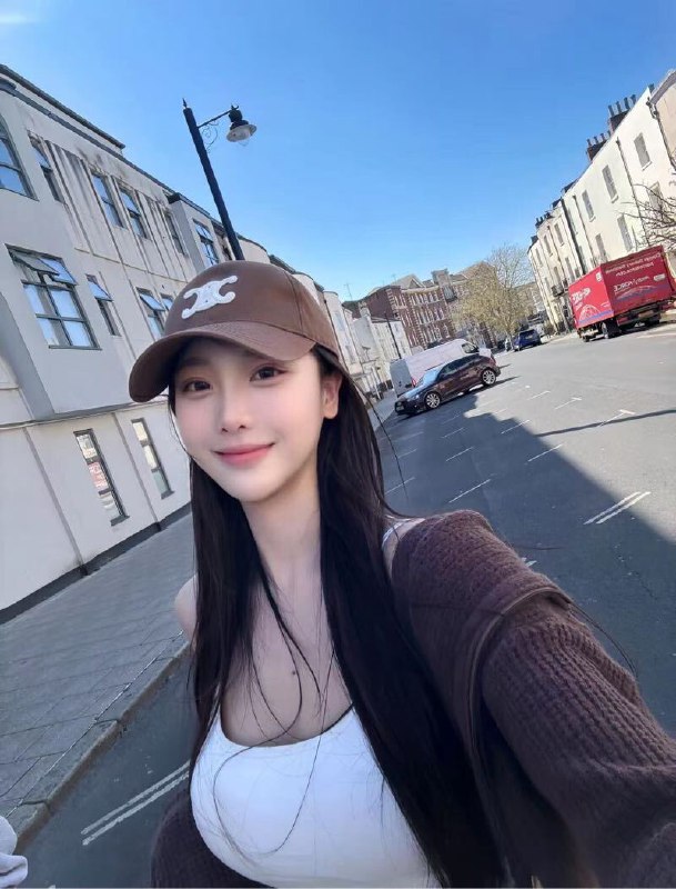 #北京包夜#北京线下#北京外出#北京嫩妹#北京小妹#北京上门——————————————#北京小杜外围🔰极搜担保鸡哥🏠北京🎬🐝❤️人🦜硬5短期兼职#清清纯小甜妹，特别特别甜甜美声音，高情商，性格热情穿衣大牌时尚高级04年.净身高170🐻围D.身材比例好细腰翘臀.🥢🦵.温柔听话高素质.待课如初恋超级好的女友性格可蛇纹，69态度好只接待素质哥哥，不去快捷酒店有纹身，北京本地🉑液体 无套 sm 不登记#硬5#全能#wt#官悦欣园下单客服👉@AnnaGJ168bot