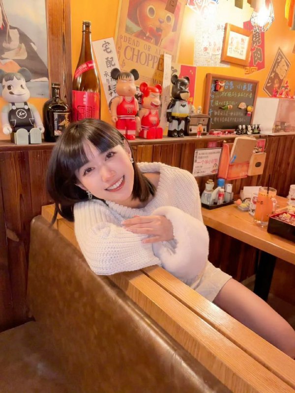 #北京包夜#北京线下#北京外出#北京嫩妹#北京小妹#北京上门——————————————#北京小杜外围🔰极搜担保北京鸡哥🏡硬5#梵⛳️阳光100纯⭕外  兼职加拿大🇨🇦留学生SFU  Smith商学院在读🔷0整容 颜值天花板  气场十足 温柔气质🔷穿着洋气大牌 清纯可人 甜美韩系女主🔷本人比照片更美   邻家妹妹 毫无风尘气息 你的首选女友🔷爱好游泳 高尔夫 网球，全程可英文交流高级洋气款 全身无赘肉 A4腰175/真🐻C/03年🈲挂冷白皮 京土著 声音甜美😋FW好 不事 不催 秒搞定各种剧本大🥚可同城（只接素质.醉酒勿扰）#朝阳国贸#阳光100#短发#高白瘦#硬5#土著#梵妮#六九蛇稳下单客服👉@AnnaGJ168bot