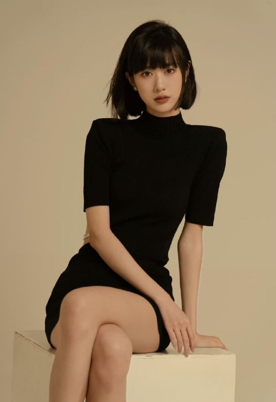 #北京包夜#北京线下#北京外出#北京嫩妹#北京小妹#北京上门——————————————#北京小杜外围🔰极搜担保北京鸡哥🏡硬5#梵⛳️阳光100纯⭕外  兼职加拿大🇨🇦留学生SFU  Smith商学院在读🔷0整容 颜值天花板  气场十足 温柔气质🔷穿着洋气大牌 清纯可人 甜美韩系女主🔷本人比照片更美   邻家妹妹 毫无风尘气息 你的首选女友🔷爱好游泳 高尔夫 网球，全程可英文交流高级洋气款 全身无赘肉 A4腰175/真🐻C/03年🈲挂冷白皮 京土著 声音甜美😋FW好 不事 不催 秒搞定各种剧本大🥚可同城（只接素质.醉酒勿扰）#朝阳国贸#阳光100#短发#高白瘦#硬5#土著#梵妮#六九蛇稳下单客服👉@AnnaGJ168bot