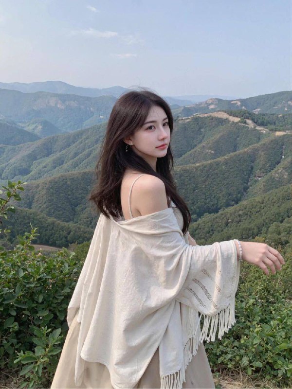 #上海包夜#上海线下#上海外出#上海嫩妹#上海上门#上海少妇——————————————#上海小杜外围🔰极搜担保𝑺𝒉𝒂𝒏𝒈𝑯𝒂𝒊#英伟达甜柚上海纯新人第一次下水💫TOP1️⃣｜身高：170｜体重：90斤｜罩杯：D｜• 生于2002年 南方人• 纯兼职只接素质🉑• 健身达人有马甲线 细腰• 可纯 可御姐 性格女友的感觉👫（以下均为本人真实照片）🈲#上海#御姐#静安下单客服👉@AnnaGJ168bot