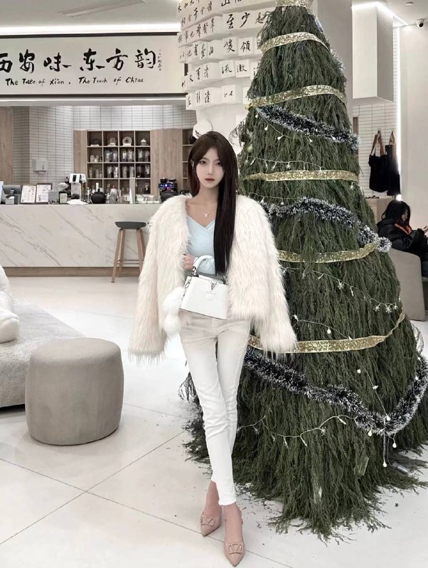 #上海包夜#上海线下#上海外出#上海嫩妹#上海上门#上海少妇——————————————#上海小杜外围🔰极搜担保𝑺𝒉𝒂𝒏𝒈𝑯𝒂𝒊#英伟达美少女𝗗𝗮𝘁𝗲：168c𝗞𝗲𝘆𝘄𝗼𝗿𝗱：90斤𝐁𝐮𝐬𝐭: cAge: 真实04年20岁温柔知性款解语花 吹爆甜蜜女友式服务富家千金即视感 全身大牌 身材比例ok没有任何不良嗜好常年健身 全身无一丝赘肉 白纸一张待开发🐝#六九#舌吻#上海#小纯#静安下单客服👉@AnnaGJ168bot