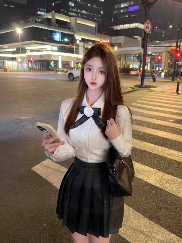 #上海包夜#上海线下#上海外出#上海嫩妹#上海上门#上海少妇——————————————#上海小杜外围🔰极搜担保𝑺𝒉𝒂𝒏𝒈𝑯𝒂𝒊#英伟达小雨172 -C 白小纯 真实06年 身材火辣· 前凸后翘 水蛇腰 原装完美身材 ·· 天然无整容 甜美女友感 ·· 皮肤白滑 波涛汹涌 温柔体贴 ·👙穿衣洋气大牌 筷子腿👙在校学生🎀可御姐 可性感 高素质 会聊天，🎀马甲线🥢腿，皮肤白，身体柔软S身材❤️🉑兼职女友❤️衣着气质大牌 高素质气质卓雅💦💦💦床上小野猫💥🎀🎀🎀爱如潮水投入无法自拔🔥🌟真心期待与您的相遇🌟只见高素质导高級気質ホワイトカラー𝙏𝙝𝙖𝙣𝙠𝙨  𝙮𝙤𝙪 •𝘽𝙤𝙨𝙨⛅⛅⛅⛅#上海#小纯#静安#液体#五套下单客服👉@AnnaGJ168bot