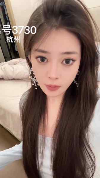 杭州苏微微-172E嫩妹-艺术生兼职