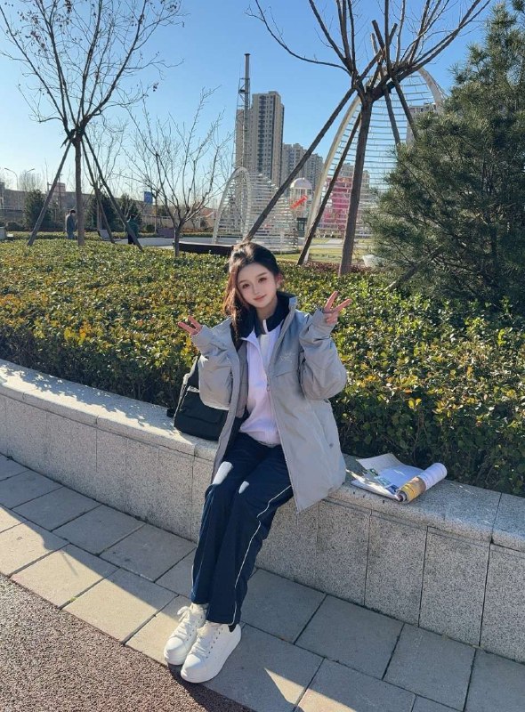 #无锡包夜#无锡线下#无锡外出#无锡嫩妹#无锡小妹#无锡上门——————————————#无锡小杜外围🔰极搜担保无锡梁溪区 李帆➕真实首次下水🉑69舌吻🚗3p• Age年龄：06• Height净身高：168• Bust胸围：b• Occupation职业：学生• Hobby兴趣/看书/弹琴/旅游/跳舞• 特长：皮肤雪白  天真无邪的脸极致反差腼腆可爱 完美腰臀比礼貌有素质  配合度百分百 胜任各种知势❤️人真实首次下水  紧致水多  CHU女体感（必定让您流连忘返  久久难忘）下单客服👉@AnnaGJ168bot