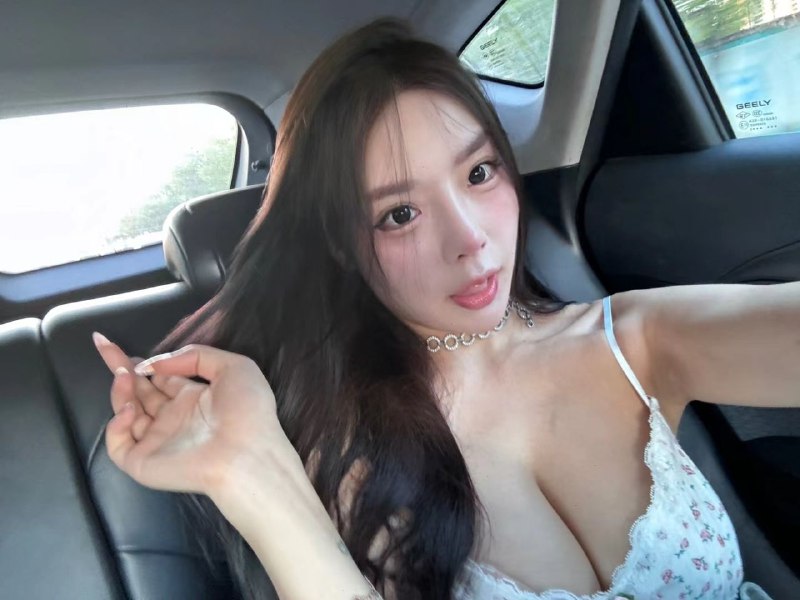 #三亚包夜#三亚线下#三亚外出#三亚嫩妹#三亚小妹#三亚上门——————————————#三亚小杜外围🔰极搜担保175G内衣模特兼职