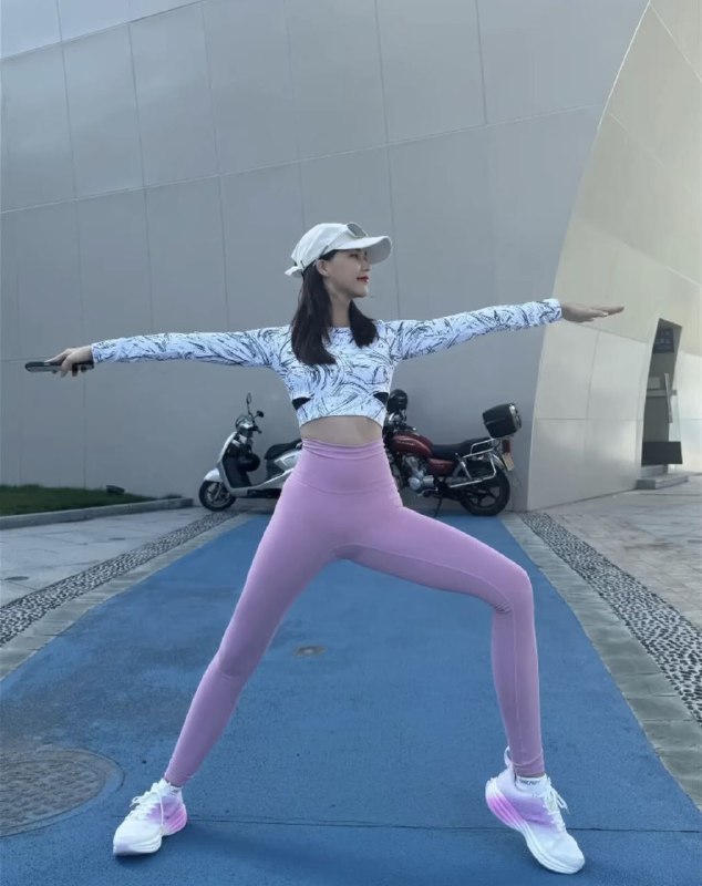 #哈尔滨包夜#哈尔滨线下#哈尔滨外出#哈尔滨嫩妹#哈尔滨小妹#哈尔滨上门——————————————#哈尔滨小杜外围🔰极搜担保哈尔滨瑜伽教练瑜伽教练哈尔滨瑜伽教练净身高173大长腿小蛮腰，服务嘎嘎到位、兼职做，真实D🐻，年龄25，兼职，真实开瑜伽管，下单客服👉@AnnaGJ168bot