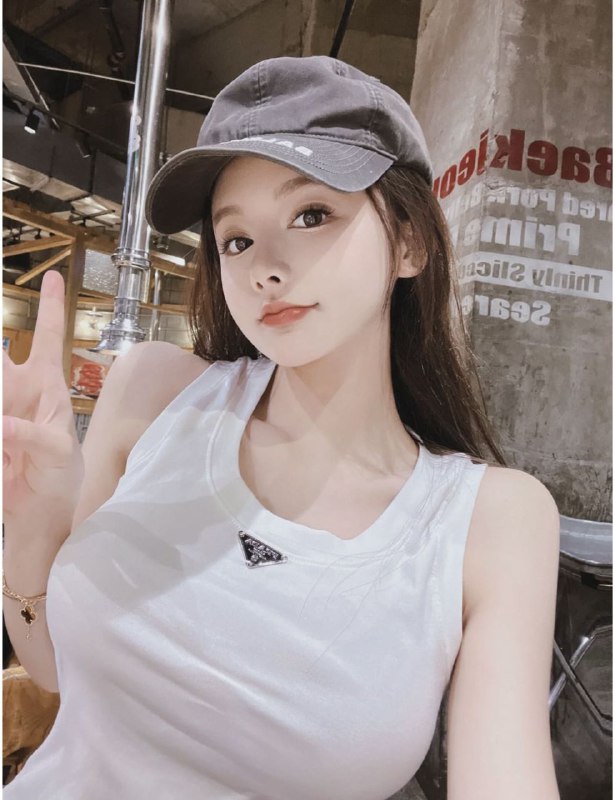 #昆明包夜#昆明线下#昆明外出#昆明嫩妹#昆明小妹#昆明上门——————————————#昆明小杜外围🔰极搜担保昆明小曦🏠西山区新人171御姐E🐻，01年御姐，身高171，体重，98，🐍登记 代开，皮肤白，性格好，温柔似女友，真人真照假赔。下单客服👉@AnnaGJ168bot