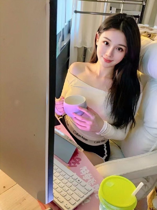 #南宁包夜#南宁线下#南宁外出#南宁嫩妹#南宁小妹#南宁上门——————————————#南宁小杜外围🔰极搜担保南宁 跳跳虎🏠165★ Height/ 165★ Bust/ D★ Weight（Kg）/ 90斤★ Age/ 02年★ 兼职学生bxc  少出★🉑舌吻 大长腿下单客服👉@AnnaGJ168bot