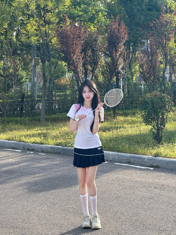 #太原包夜#太原线下#太原外出#太原嫩妹#太原小妹#太原上门——————————————#太原小杜外围🔰极搜担保在校大学生 2003年出生的小可爱⚈₃⚈身高   170 D 给你初恋的感觉性格温顺乖巧，听话配合，一双笔直的🥢腿你的初恋小公主来了，你不见见嘛👰下单客服👉@AnnaGJ168bot