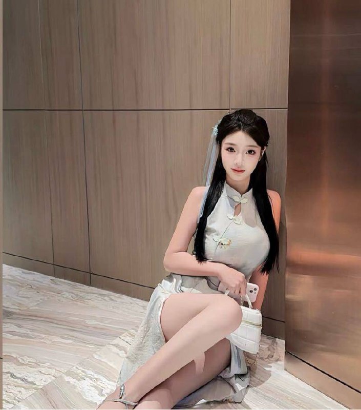 #呼和浩特包夜#呼和浩特线下#呼和浩特外出#呼和浩特嫩妹#呼和浩特小妹#呼和浩特上门——————————————#呼和浩特小杜外围🔰极搜担保呼和浩特，雯雯（学生）短暂兼职停留！净身高172🐻c真实06年温柔，体贴，气质，优雅！高情商！  相遇就是缘分！不见面就是遗憾！短暂的停留呼和浩特长腿女神期待您的第一次见面！下单客服👉@AnnaGJ168bot