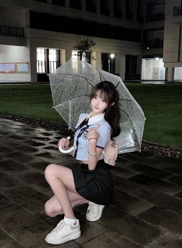 #济南包夜#济南线下#济南外出#济南嫩妹#济南小妹#济南上门——————————————#济南小杜外围🔰极搜担保#济南#儒风🏠夹子纯欲瘦，小公主👸皮肤雪白透粉，身材好，瘦小会撒娇哦.• 身高/Height 168cm胸围/Bust C• 年龄：真实05年 体重/89斤🥢筷子腿我踏月而来，只因你在山中19岁🈴髪女友、喜胖勿扰下单客服👉@AnnaGJ168bot