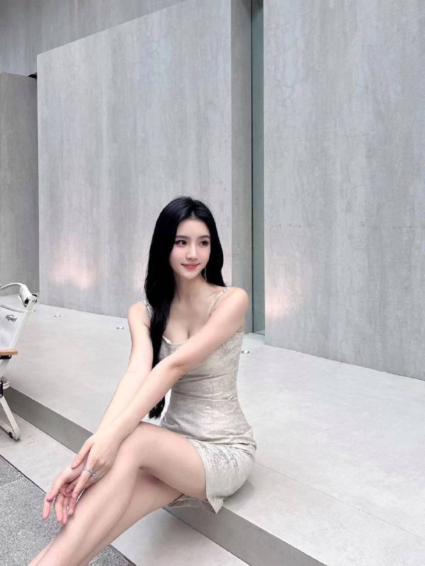 #上海包夜#上海线下#上海外出#上海嫩妹#上海小妹#上海上门——————————————#上海小杜外围🔰极搜担保𝑺𝒉𝒂𝒏𝒈𝑯𝒂𝒊 ⑤🔝#英伟达羽儿176沪❤️可纯可御.真人真照 无差别#无纹身🈚️疤痕#无整• 𝐇𝐞𝐢𝐠𝐡𝐭身高/176• 𝐖𝐞𝐢𝐠𝐡𝐭体重/52kg• 𝐁𝐮𝐬𝐭胸围/ E谈吐优雅大方 高学历高素质 会舞蹈可纯可御 皮肤白 蜜🍑桃臀#上海#五起#静安#御姐#长腿#大咪下单客服👉@AnnaGJ168bot