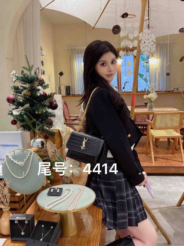 #沈阳包夜#沈阳线下#沈阳外出#沈阳嫩妹#沈阳小妹#沈阳上门——————————————#沈阳小杜外围🔰极搜担保#沈阳🥚蛋多多🏠年龄：04年；身高：167；体重：45kg；罩杯：D可69👅吻 情趣黑丝下单客服👉@AnnaGJ168bot