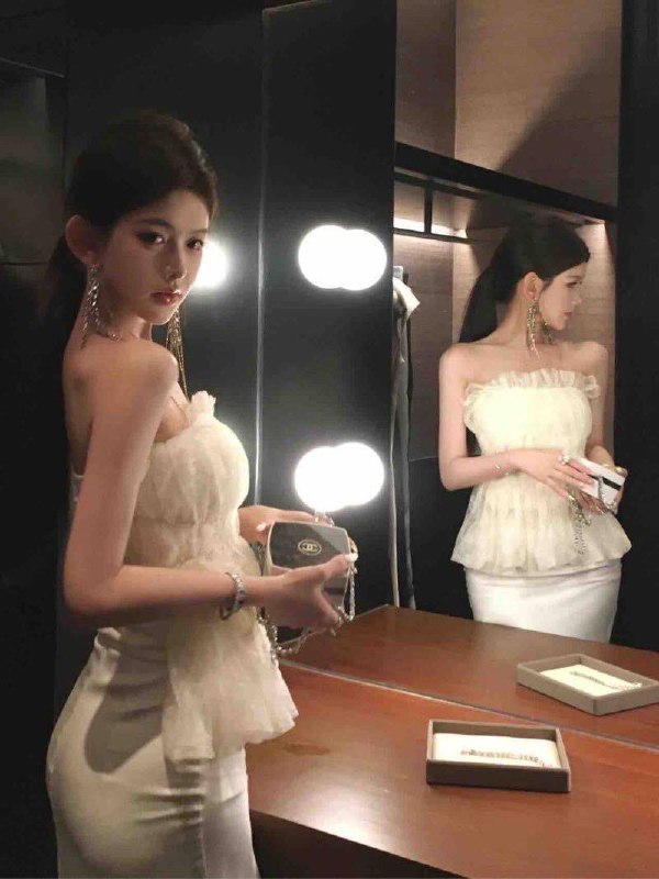 #长沙包夜#长沙线下#长沙外出#长沙嫩妹#长沙小妹#长沙上门——————————————#长沙小杜外围🔰极搜担保长沙欢喜🏠艾米💌170 C.     00年钢琴专业  瑜伽教练可盐可甜🦋兼职知道你会来，所以我在等💕