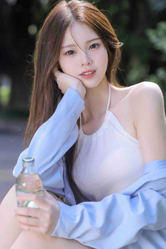 #长沙包夜#长沙线下#长沙外出#长沙嫩妹#长沙小妹#长沙上门——————————————#长沙小杜外围🔰极搜担保长沙欢喜🏠小懿纯新人04  172 C• 腿控福音 气质纯欲• 雪白，无赘肉。• 圈外女友兼职初次亮相，性格温柔下单客服👉@AnnaGJ168bot