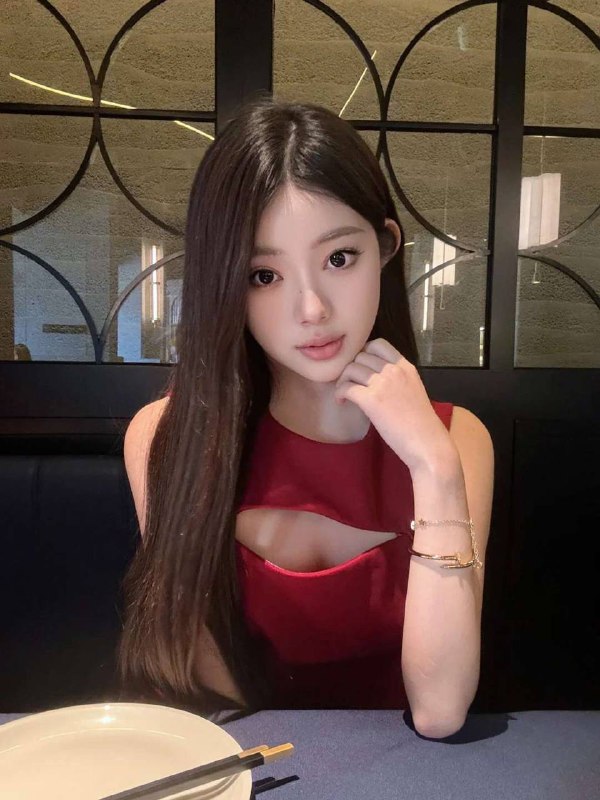 #长沙包夜#长沙线下#长沙外出#长沙嫩妹#长沙小妹#长沙上门——————————————#长沙小杜外围🔰极搜担保长沙欢喜🏠林嘉硬5传媒学院名族民间舞蹈生一枚 04年无任何风尘气息 170d皮肤雪白 性格温柔 短暂兼职可一字马解锁任何姿势 五官精致 清纯乖巧凹凸有致的极致身材 腰臀比极好 S腰🍑臀下单客服👉@AnnaGJ168bot