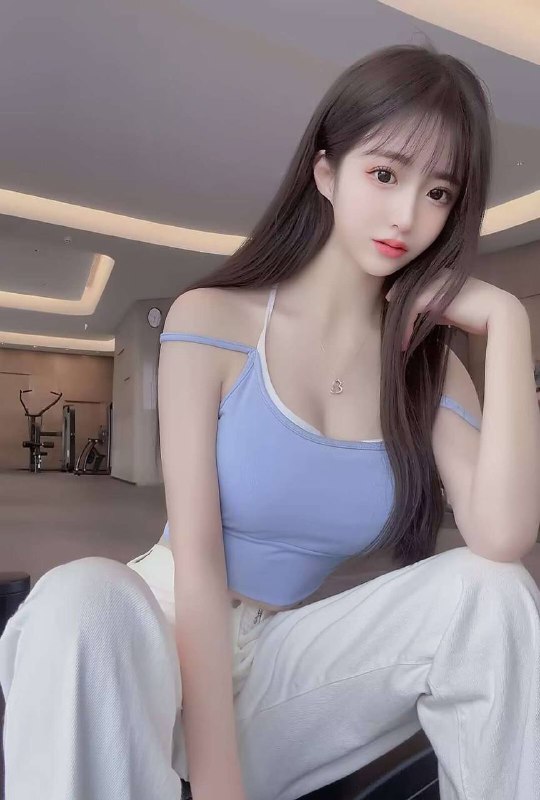 #义乌包夜#义乌线下#义乌外出#义乌嫩妹#义乌小妹#义乌上门——————————————#义乌小杜外围🔰极搜担保义乌纯新人05年可看证件❤身高170胸围36D❤️真实在校生❤️性格好，女友路线，一见难忘❤️高级 全脸无整 大长腿 A4腰🍑臀 （🉑️69、🐍）下单客服👉@AnnaGJ168bot