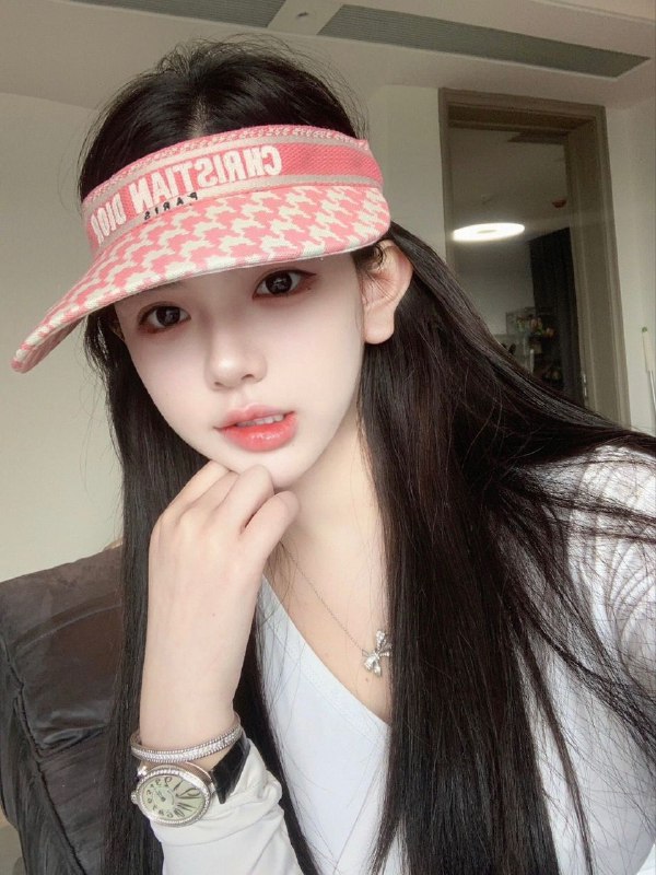 #海口包夜#海口线下#海口外出#海口嫩妹#海口小妹#海口上门——————————————#海口小杜外围🔰极搜担保🌴海口海航学院大一新生校花🌸•   05年  170D•   清纯精致脸 童颜巨🐻•   乖巧听话 雪白无纹身•   纯欲风 s漫画身材蜜桃臀•   真人真照可验🌸下单客服👉@AnnaGJ168bot