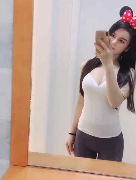 海口外围-新疆混血-175E嫩妹