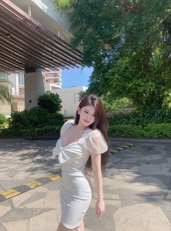 #海口包夜#海口线下#海口外出#海口嫩妹#海口小妹#海口上门——————————————#海口小杜外围🔰极搜担保🌴海口海航学院大一新生校花🌸•   05年  170D•   清纯精致脸 童颜巨🐻•   乖巧听话 雪白无纹身•   纯欲风 s漫画身材蜜桃臀•   真人真照可验🌸下单客服👉@AnnaGJ168bot