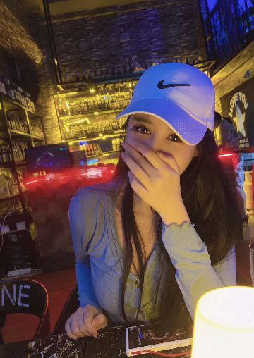 #海口包夜#海口线下#海口外出#海口嫩妹#海口小妹#海口上门——————————————#海口小杜外围🔰极搜担保郑恺05年海口极品学生168D