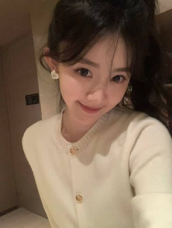 #成都包夜#成都线下#成都外出#成都嫩妹#成都小妹#成都上门——————————————#成都小杜外围🔰极搜担保成都九九🏠川音在校学生身高：170体重：46kg胸围：C川音在校学生兼职，真实04，只接素质课下单客服👉@AnnaGJ168bot