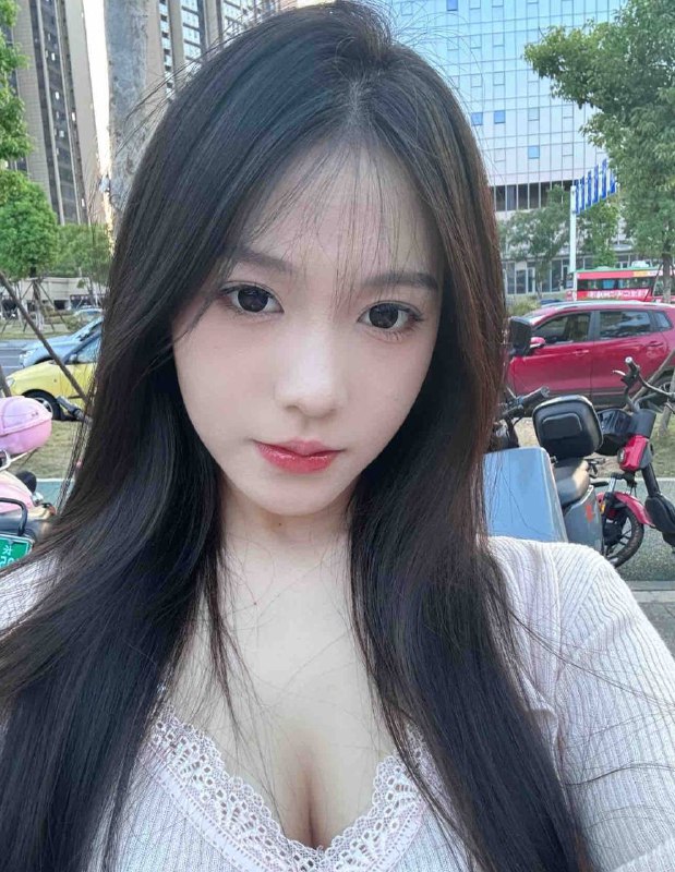 #郑州包夜#郑州线下#郑州外出#郑州嫩妹#郑州小妹#郑州上门——————————————#郑州小杜外围🔰极搜担保#郑州小楠🏡极品学生04-🐻C  白小纯✦ 大学在读  清纯校花 生活照✦ 性格温柔 声音甜美  颜值天花板皮肤白嫩细腻  蜜桃臀 可Jk 丝袜👙下单客服👉@AnnaGJ168bot