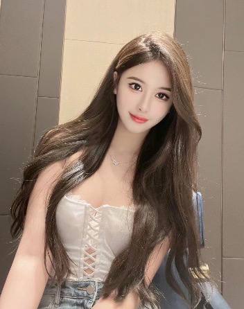 #澳门约炮#澳门兼职#澳门少妇#澳门嫩妹#澳门小妹#澳门上门——————————————#澳门小杜外围🔰极搜担保澳门小洛🏠澳门🇲🇴气质网红御姐颜值担当 大眼小脸肤白腿细170f✨-善大善冒 情商高 .性格nice 温柔小女人✨高素质女友Feel甜蜜如初恋下单客服👉@AnnaGJ168bot