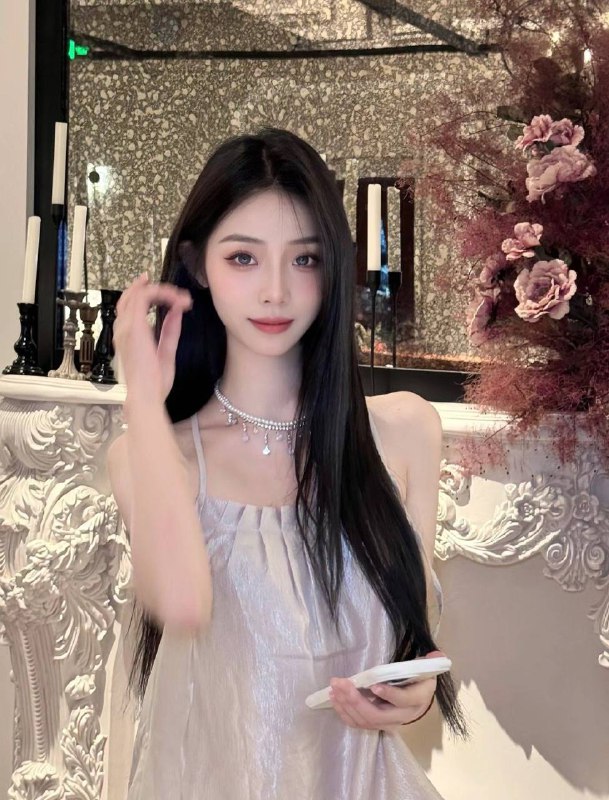 #香港约炮#香港兼职#香港少妇#香港嫩妹#香港小妹#香港上门——————————————#香港小杜外围🔰极搜担保香港🇭🇰小洛🏡身高170cm/体重44kg 04年♌️真实🐻C🔺长相清纯五官精致 全身零整！身材性感不属于骨瘦如柴类型 匀称身材🔺特点：性格温柔体贴 皮肤雪白 个高腿长 清纯和性感于一体  首次下💦紧致处女体感🔺你的精致女友款 洋气时尚 完美身材给你触电般的感觉 期待与你相见 低素质勿扰 短期兼职。下单客服👉@AnnaGJ168bot