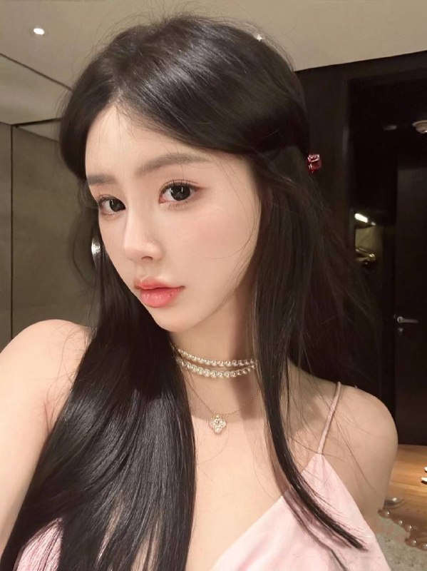 #香港约炮#香港兼职#香港少妇#香港嫩妹#香港小妹#香港上门——————————————#香港小杜外围🔰极搜担保香港🇭🇰小洛🏠极品新人 纯欲05年 168🐻E🍑下单客服👉@AnnaGJ168bot