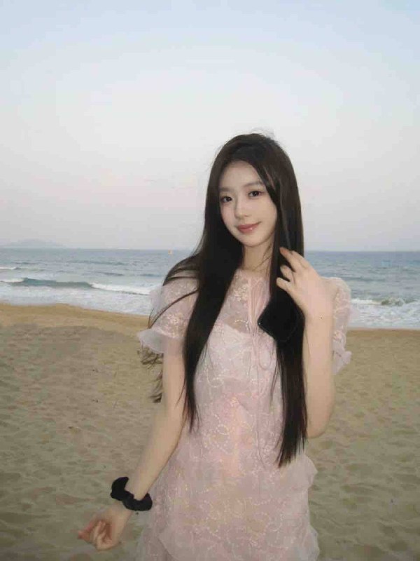 #香港约炮#香港兼职#香港少妇#香港嫩妹#香港小妹#香港上门——————————————#香港小杜外围🔰极搜担保• 香港🇭🇰小洛🏡圈外短暂 提前预约• Age：02• Height ：170• Bust：D下单客服👉@AnnaGJ168bot