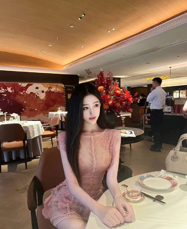 #香港约炮#香港兼职#香港少妇#香港嫩妹#香港小妹#香港上门——————————————#香港小杜外围🔰极搜担保香港 小洛🏡素颜女神可纯可欲 可盐可甜 可素颜见K• 同城可见本人 •𝐒𝐈𝐙:170F：实力碧洗👍下单客服👉@AnnaGJ168bot