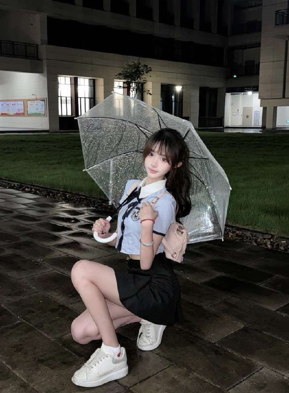 #重庆约炮#重庆兼职#重庆少妇#重庆嫩妹#重庆小妹#重庆上门——————————————#重庆小杜外围🔰极搜担保#重庆水原希子夹子纯欲瘦，小公主👸皮肤雪白透粉，身材好，瘦小会撒娇哦.• 身高/Height 168cm胸围/Bust C• 年龄：真实05年 体重/89斤🥢筷子腿我踏月而来，只因你在山中19岁🈴髪女友、喜胖勿扰下单客服👉@AnnaGJ168bot