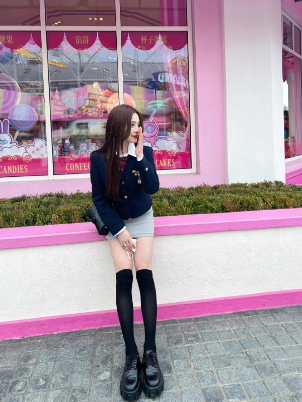 #西安约炮#西安兼职#西安少妇#西安嫩妹#西安小妹#西安上门——————————————#西安小杜外围🔰极搜担保✨身高: 172cm✨年龄: 01年✨罩杯 : D cup体重98🍃纯天然0整.皮肤雪白.光滑细腻0毛孔.🍃A4小蛮腰.长年有健身.筷子腿.上下粉嫩.🍃私处紧致.敏感体质.水多易高潮.下单客服👉@AnnaGJ168bot