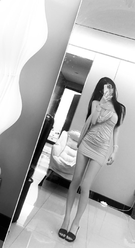 #西安约炮#西安兼职#西安少妇#西安嫩妹#西安小妹#西安上门——————————————#西安小杜外围🔰极搜担保性感气质纯欲百变风✨身高: 170cm✨年龄: 01年✨罩杯 : D cup兼职圈外女友长期健身有马甲线蜜桃臀🍑性格温柔开朗，主动情商在线下单客服👉@AnnaGJ168bot