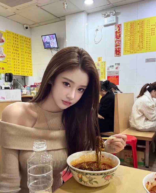 #合肥少女#合肥萝莉#合肥兼职#合肥上门#合肥学生#合肥少妇——————————————#合肥小杜外围🔰极搜担保合肥九爷🏠合肥新人身高170🐻天然d，90斤，前凸后翘，🔥好不事，丝袜情趣👗应有尽有，配合度高，纯兼职❤️，魔鬼身材。下单客服👉@AnnaGJ168bot