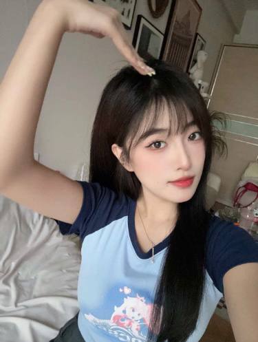 #宁波少女#宁波萝莉#宁波兼职#宁波上门#宁波学生#宁波少妇——————————————#宁波小杜外围🔰极搜担保宁波 刘秋雨🏠小萝莉·Height身高/160·Bust胸围/32D·Age年龄/03年·Occuation职业/学生·Speciality特长/身材极佳·Hobby兴趣/旅游，健身·超可爱二次元少女超级小甜妹呻吟软糯🐻超大一只手无法掌握的触感五星推荐值得体验12月复工下单客服👉@AnnaGJ168bot