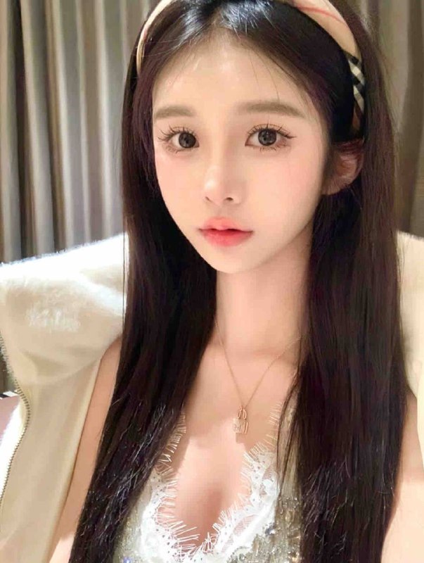 #宁波少女#宁波萝莉#宁波兼职#宁波上门#宁波学生#宁波少妇——————————————#宁波小杜外围🔰极搜担保宁波 刘秋雨🏠熙熙·Height身高/168·Bust胸圍/34C·Age年齡/03年·Occuation職業/网红·Speciality特長/身材極佳·Hobby興趣/旅行，健身·成都音乐学院毕业性格温柔 肤白貌美服务一流 性格温顺下单客服👉@AnnaGJ168bot