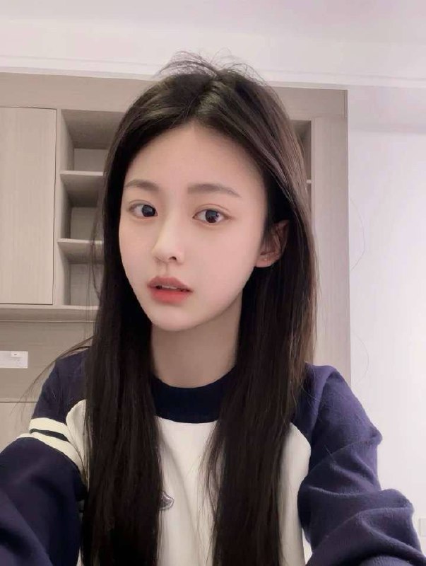 #宁波少女#宁波萝莉#宁波兼职#宁波上门#宁波学生#宁波少妇——————————————#宁波小杜外围🔰极搜担保宁波 刘秋雨🏠叶子05年174D皮肤吹弹可破  筷子🥢腿精致脸蛋天然无整声音温柔可爱清纯与服雾到位的极致反差感你值得体验本人更漂亮清纯下单客服👉@AnnaGJ168bot