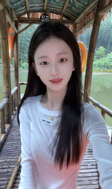 #宁波少女#宁波萝莉#宁波兼职#宁波上门#宁波学生#宁波少妇——————————————#宁波小杜外围🔰极搜担保宁波 刘秋雨🏠叶子05年174D皮肤吹弹可破  筷子🥢腿精致脸蛋天然无整声音温柔可爱清纯与服雾到位的极致反差感你值得体验本人更漂亮清纯下单客服👉@AnnaGJ168bot