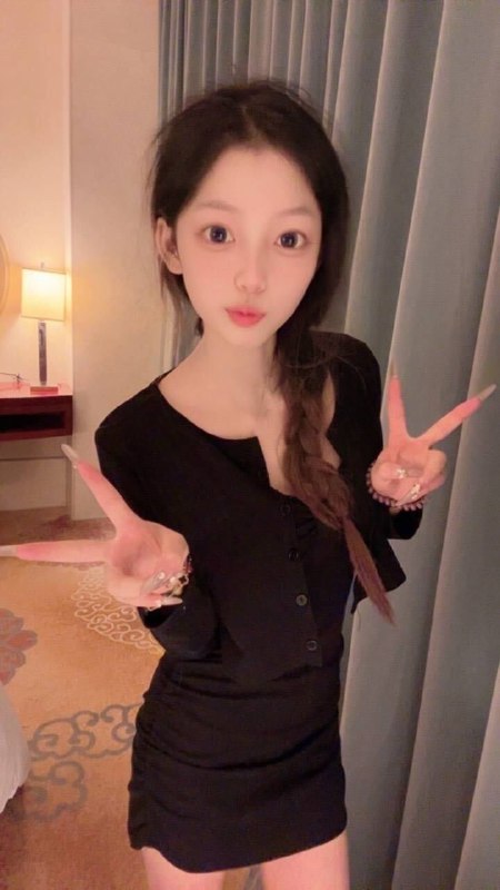 #苏州少女#苏州萝莉#苏州兼职#苏州上门#苏州学生#苏州少妇——————————————#苏州小杜外围🔰极搜担保苏州蓝猫🏠#雪•Weight 体重/90•Bust胸围C•Age年龄//06•height 身高/166•       原装妈生脸          雪白肌肤•        偶尔兼职              所见即所得