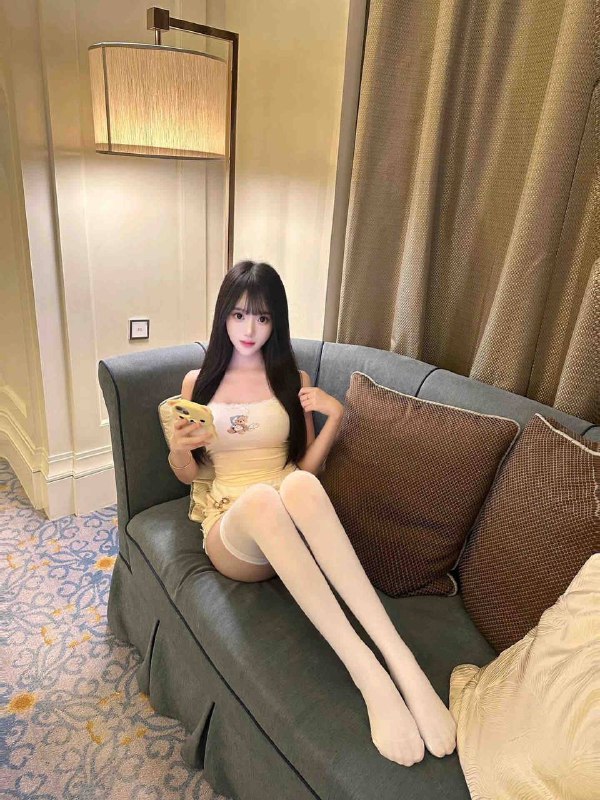 #成都少女#成都萝莉#成都兼职#成都上门#成都学生#成都少妇——————————————#成都小杜外围🔰极搜担保成都硬3 5⬆️🌟♡净身高173 体重45 罩杯c🎤04年 真实大四艺术生在读 100%纯天然无整💦会一字🐎会舞蹈💃cos 胡桃🎀爱好才艺---瑜伽 游泳 舞蹈 油画💧酒杯腿腿长腰细 三点超粉 紧致💧多女友感下单客服👉@AnnaGJ168bot