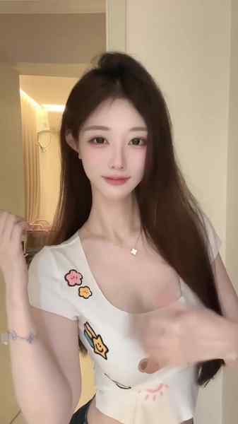 杭州外围-D罩杯00后-极搜担保