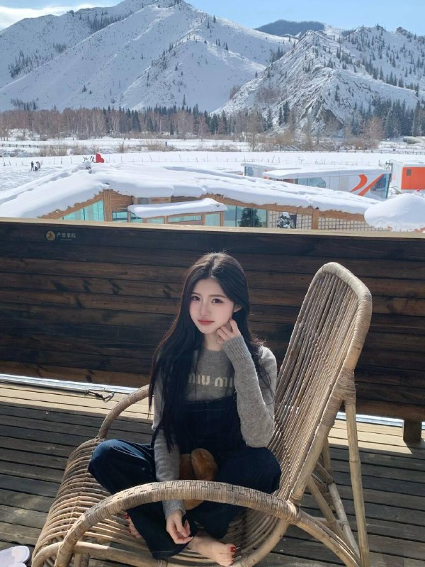 #深圳福田#深圳罗湖#深圳南山#深圳龙岗#深圳宝安#深圳龙华——————————————#深圳小杜外围🔰极搜担保古驰✝️深圳5W  贝贝纯欲小红书网红兼职真正的氛围感拉满的大美女高挑 大长腿 翘臀 细腰 水滴🐻💟爱好健身舞蹈💟性格随和 亲切热情•𝐇𝐞𝐢𝐠𝐡𝐭身高/173D• 𝐖𝐞𝐢𝐠𝐡𝐭体重/100• 𝐁𝐮𝐬𝐭胸围/ D• 𝐀𝐠𝐞年龄/02#南山#网红#5W下单客服👉@AnnaGJ168bot