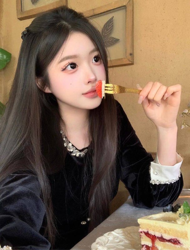 #深圳福田#深圳罗湖#深圳南山#深圳龙岗#深圳宝安#深圳龙华——————————————#深圳小杜外围🔰极搜担保古驰✝️深圳 盈盈07年极品小纯170CHeight身高/170Bust胸围/ C甜美日系少女俏皮无辜小鹿眼干净透亮肌眉眼盈盈 楚楚动人眼睛水汪汪服务好，态度好，热情主动不催不事#深圳#小纯#南山下单客服👉@AnnaGJ168bot